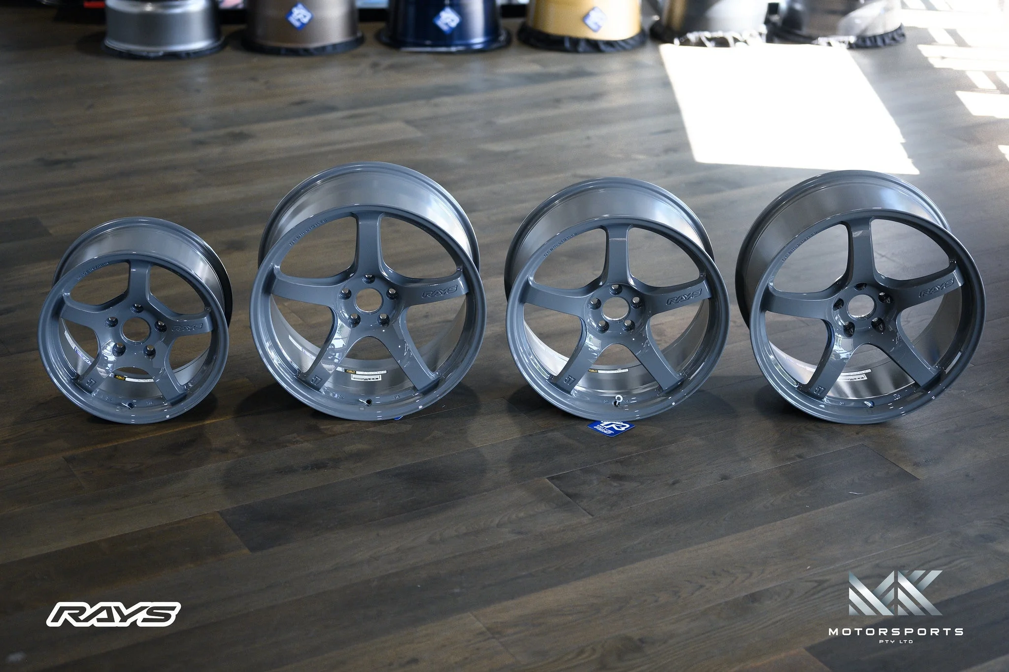 gramLIGHTS 57CR Glossy Grey - Image 6