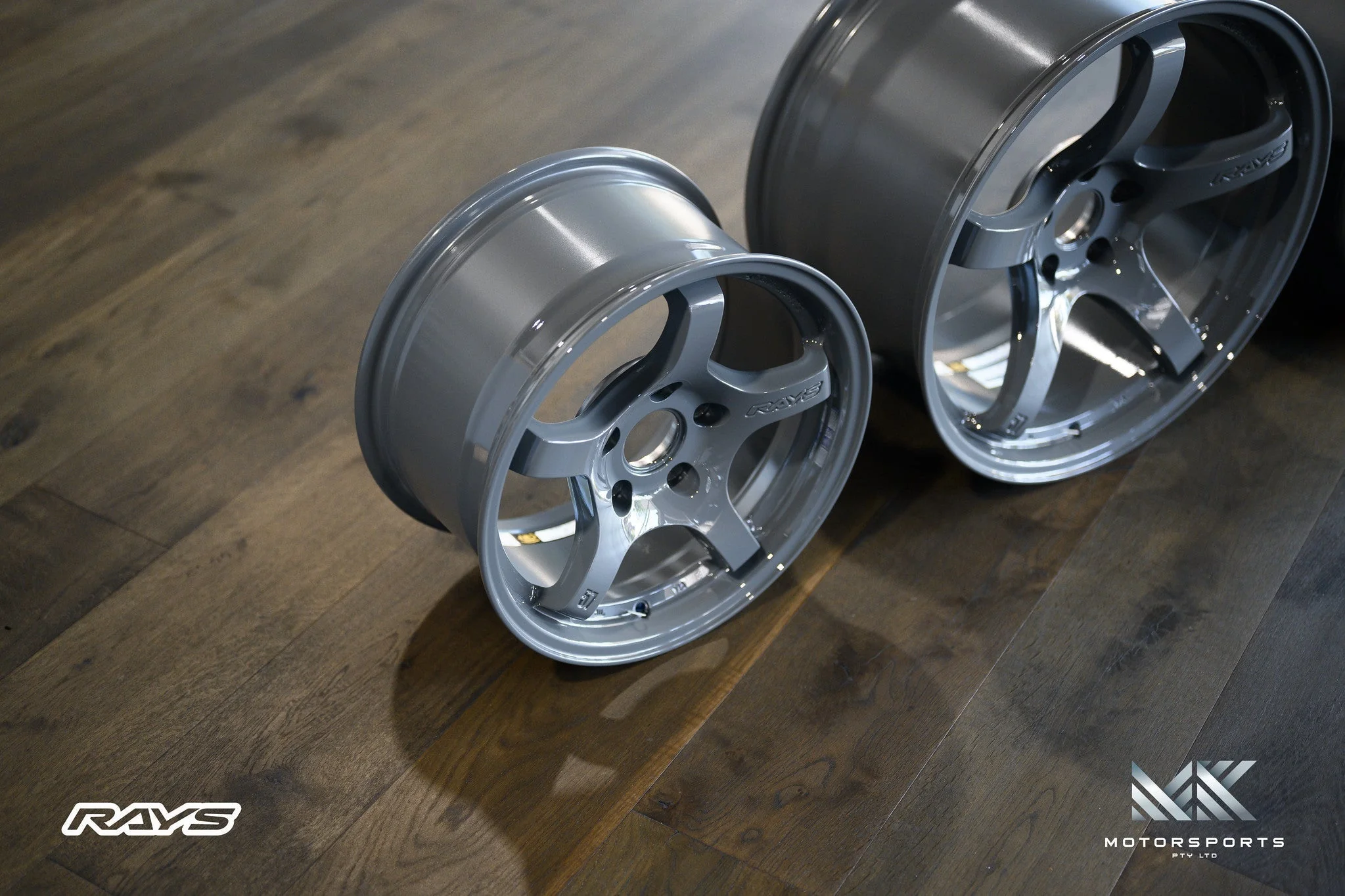 gramLIGHTS 57CR Glossy Grey - Image 7