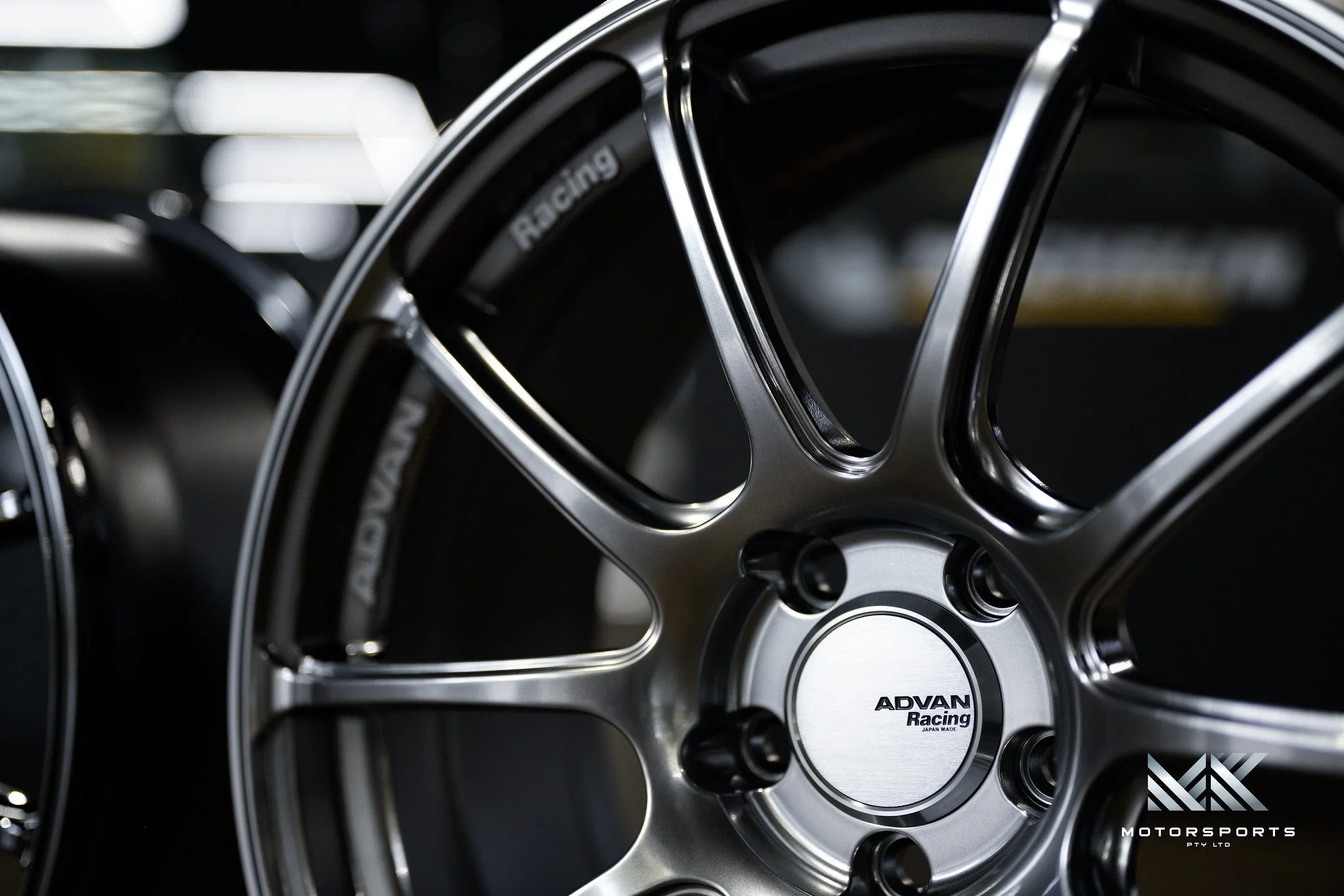 Advan Racing RZ II 17" 5x114.3 - Image 4