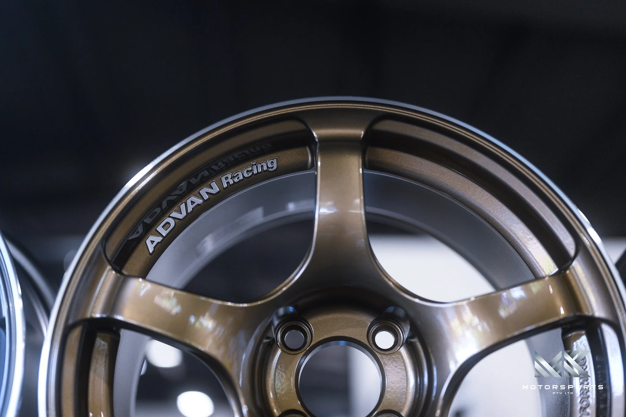 Advan TC-4 16" - Image 16