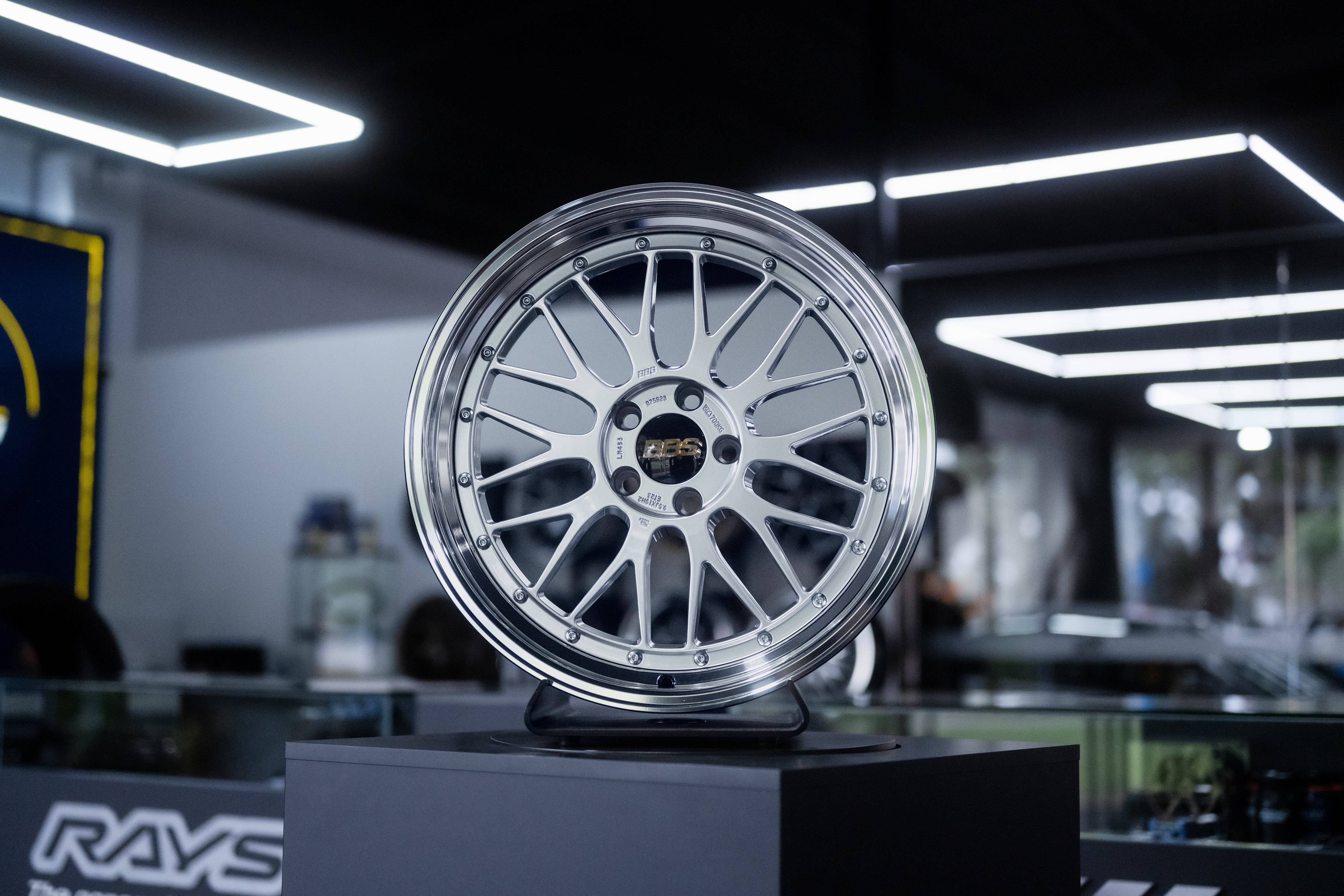 BBS LM 19" 5x112 - Image 16