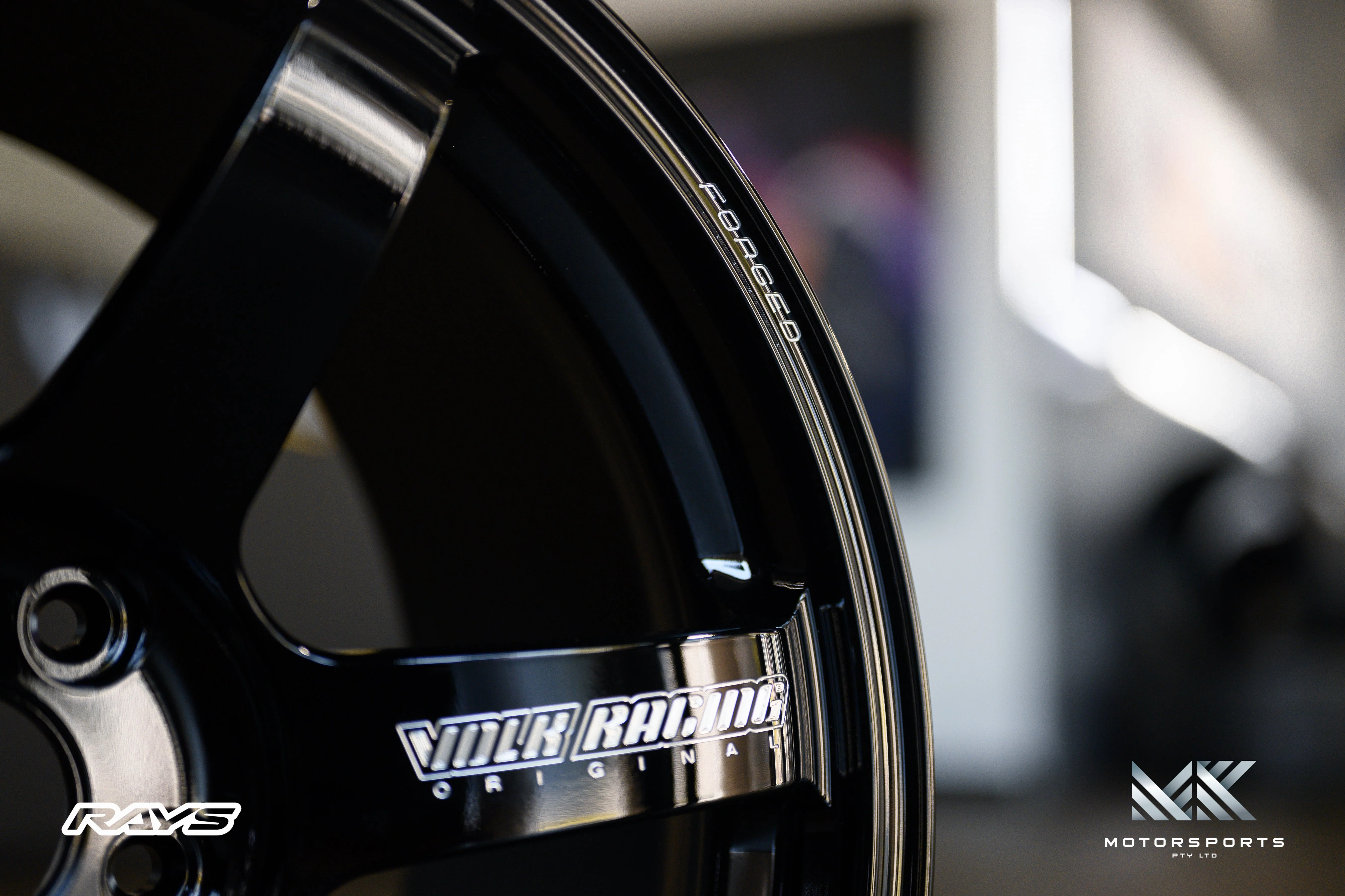 Volk Racing TE37 Saga S-Plus 17" - Image 8