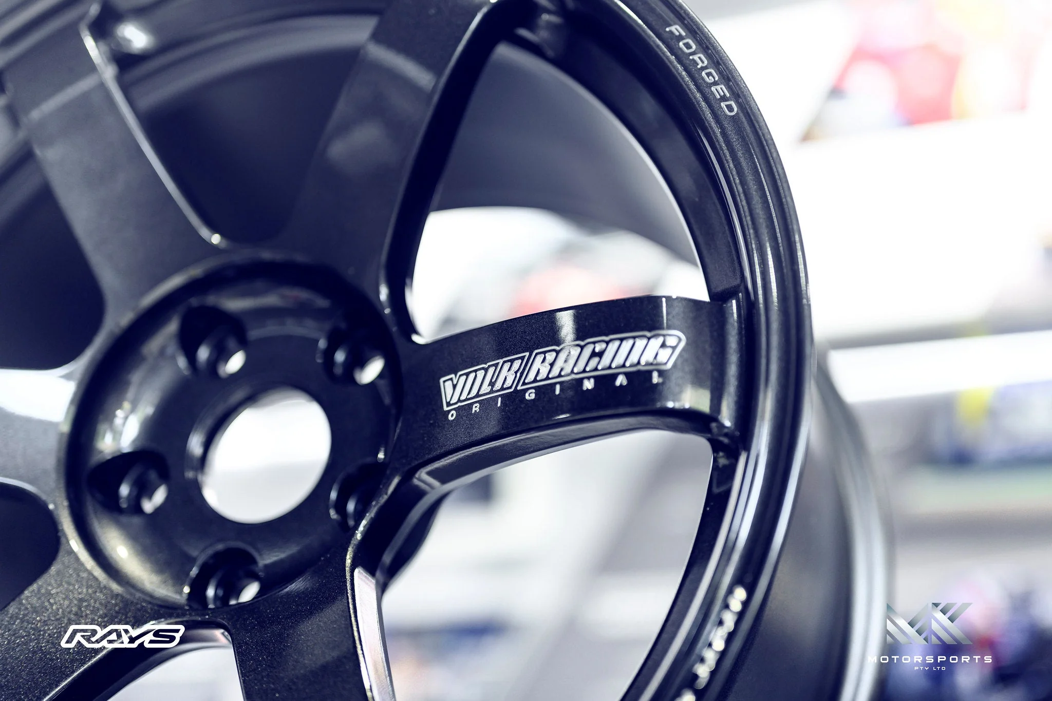 Volk Racing TE37 Saga S-Plus 18" - Image 5