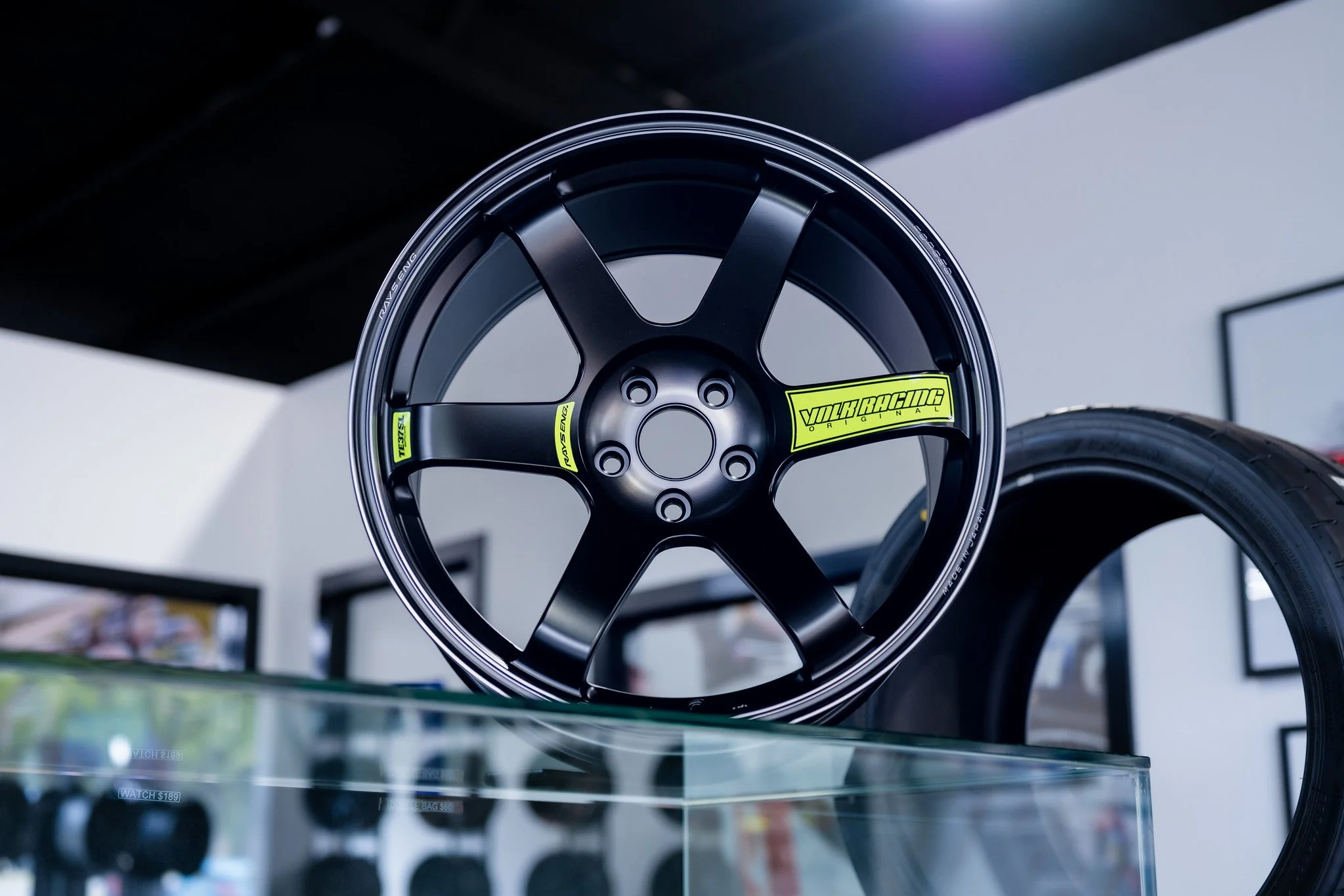 Volk Racing TE37 Saga SL M-Spec 5x108