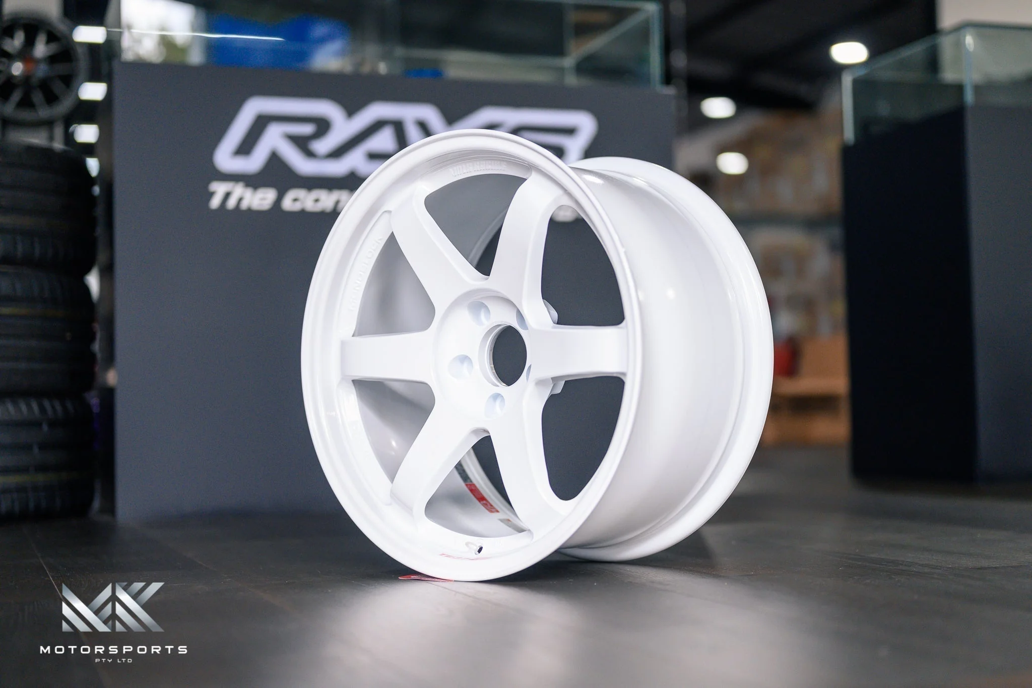 Volk Racing TE37SL 17" - Image 9