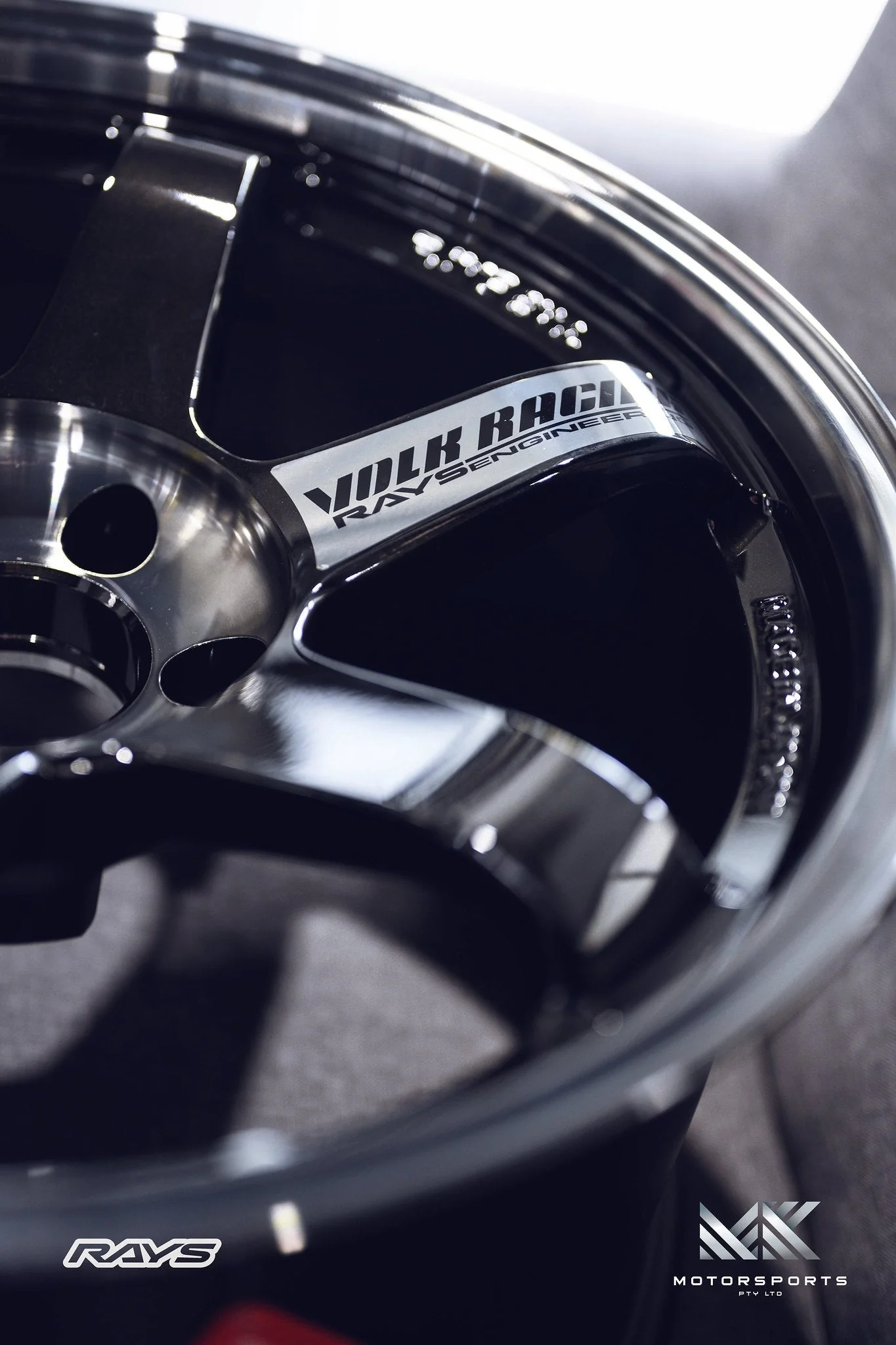 Volk Racing TE37SL 18" for R34 GT-R - Image 7
