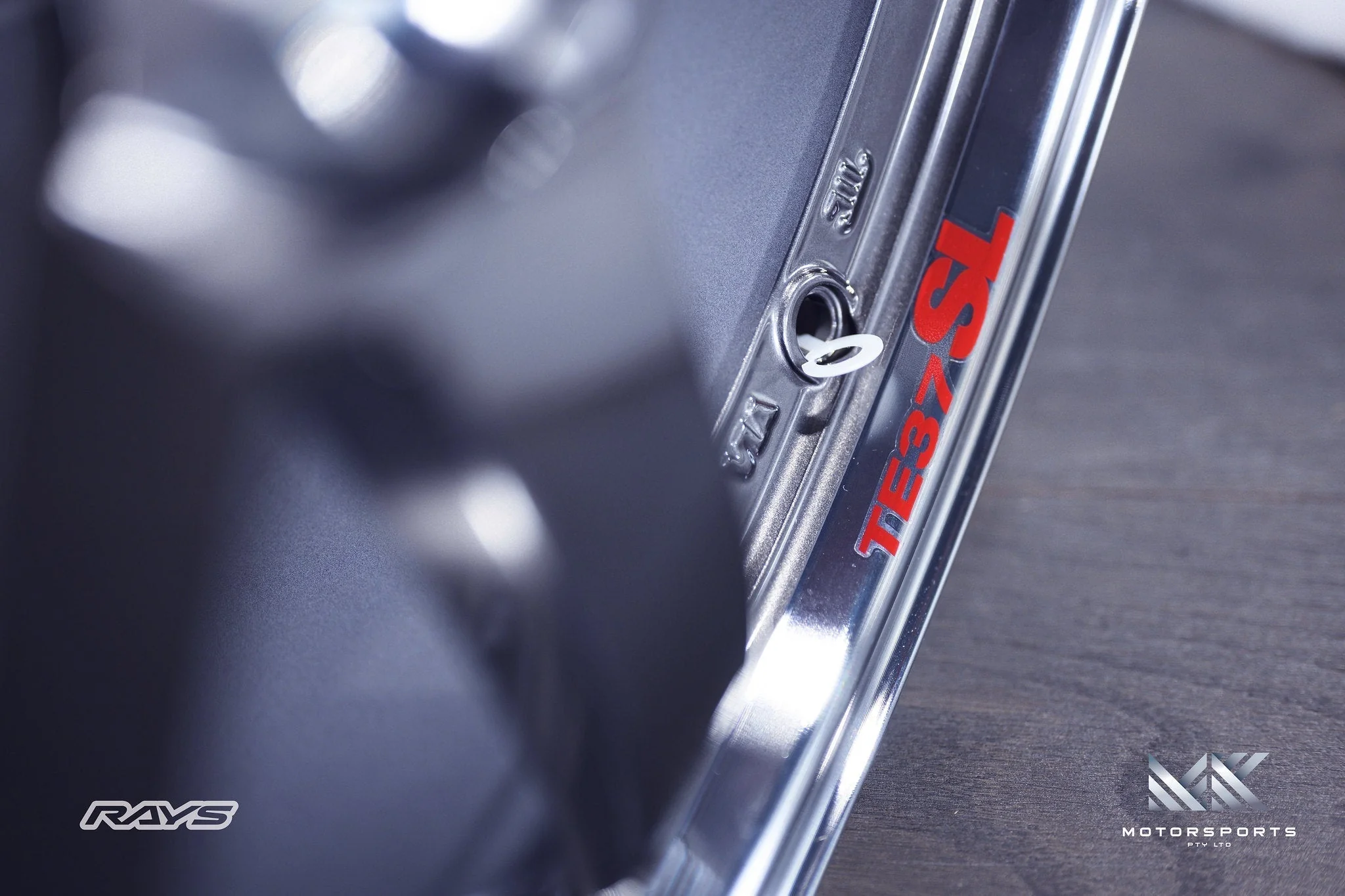 Volk Racing TE37SL 19" - Image 3