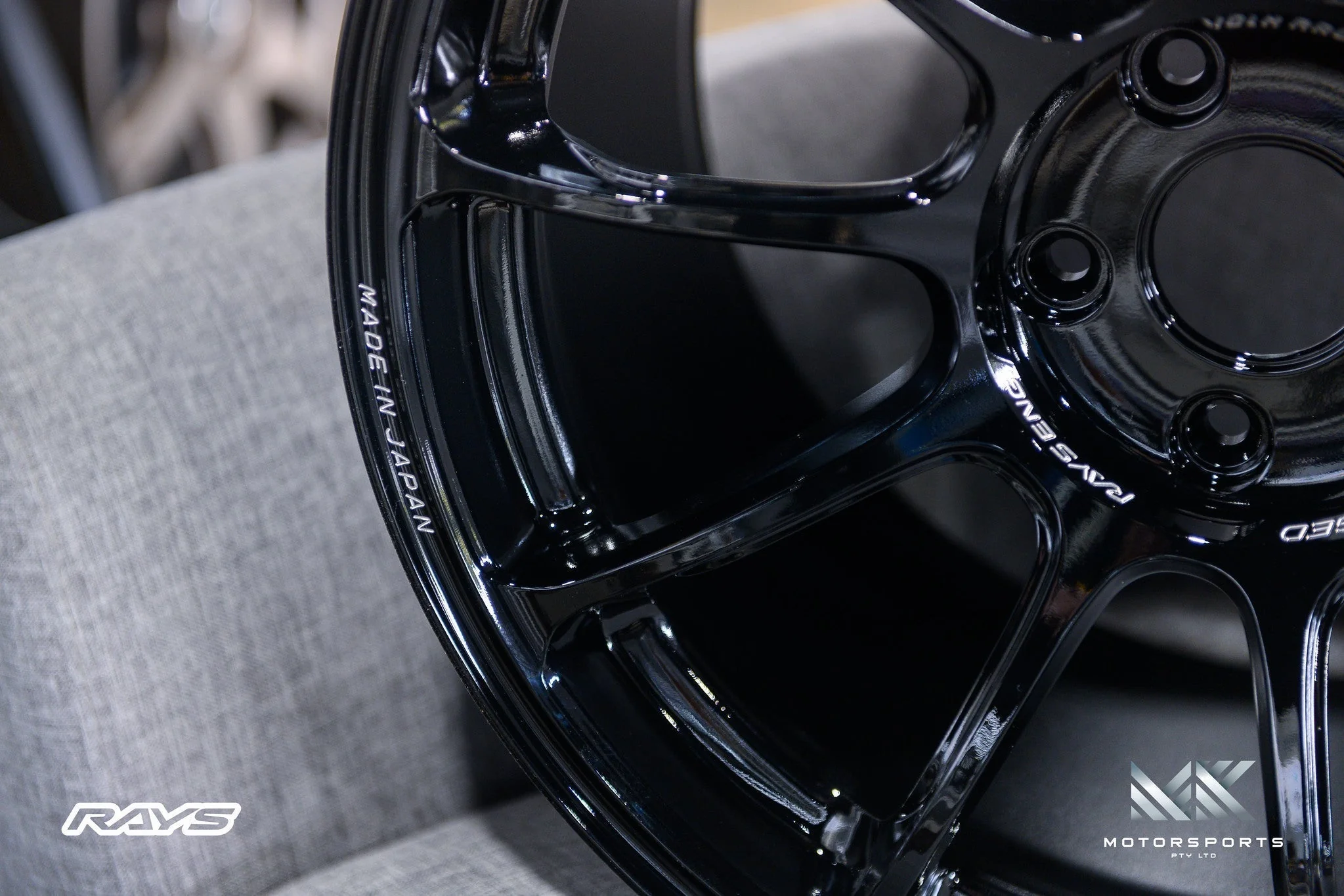 Volk Racing ZE40 17" - Image 19