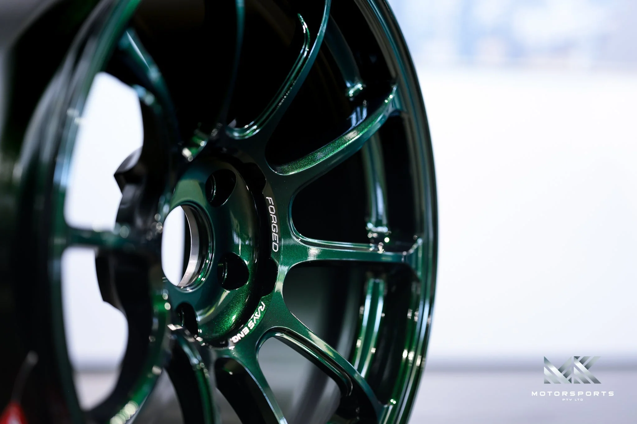 Volk Racing ZE40 18" - Image 10