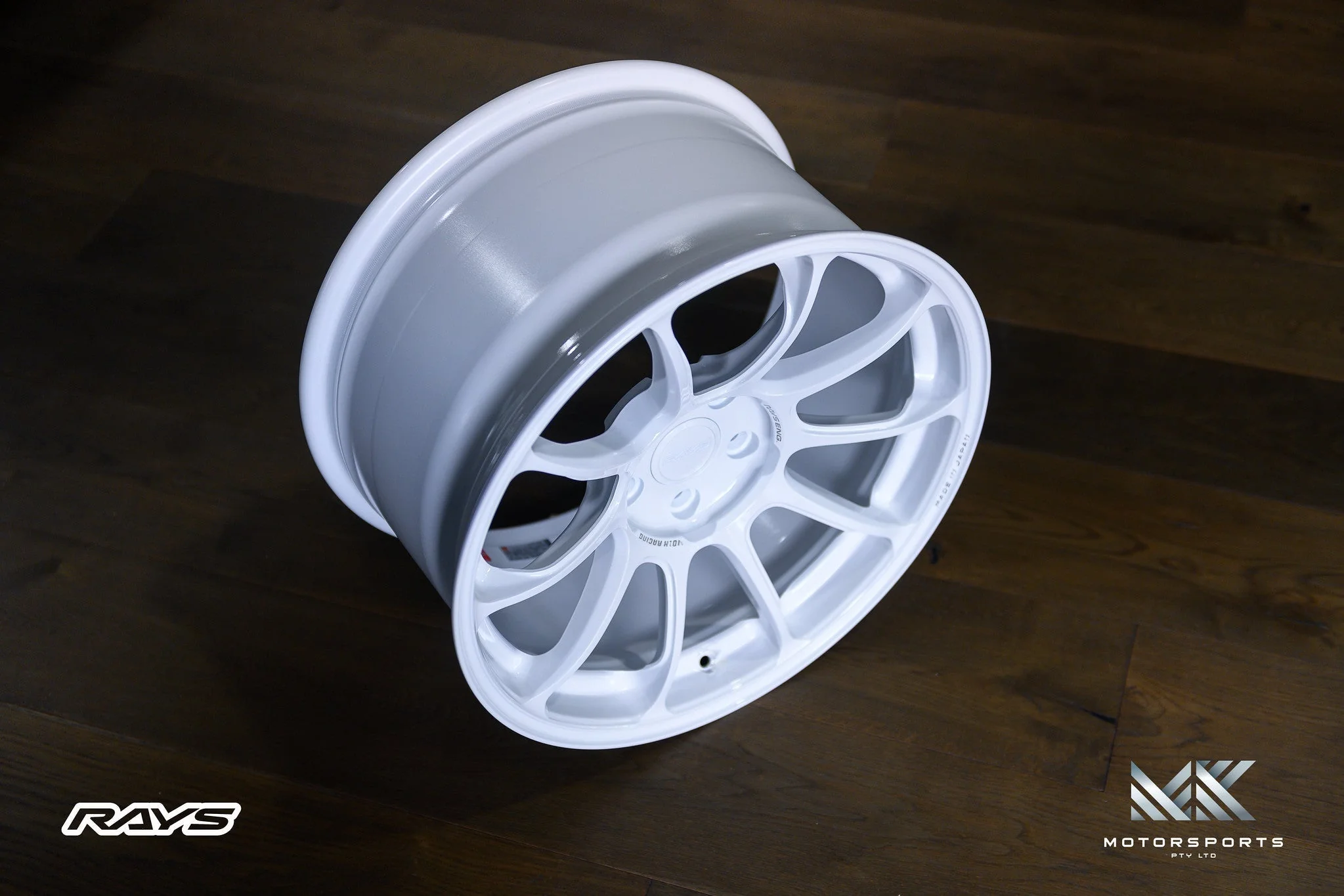 Volk Racing ZE40 18" - Image 4